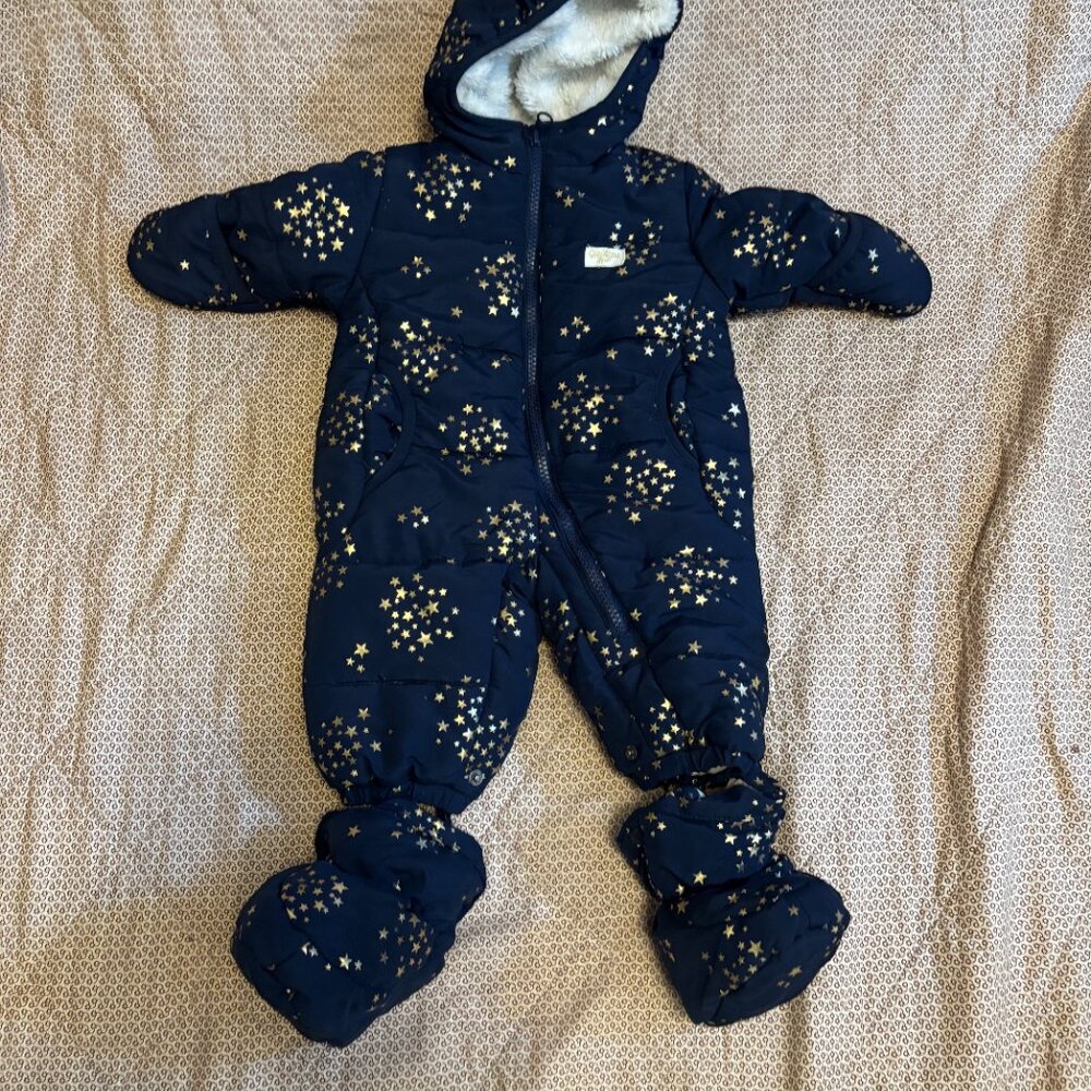 OshKosh B'Gosh Infant Snow Suit size 0-3 mths
